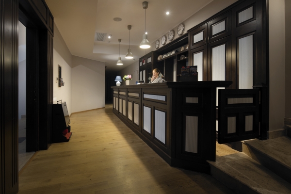 New Era Hotel